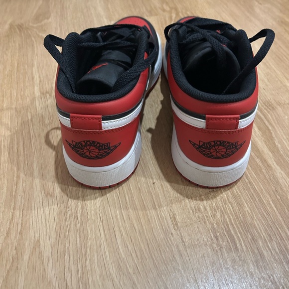 Jordan Kids Black and Red Sneakers - Picture 3 of 4